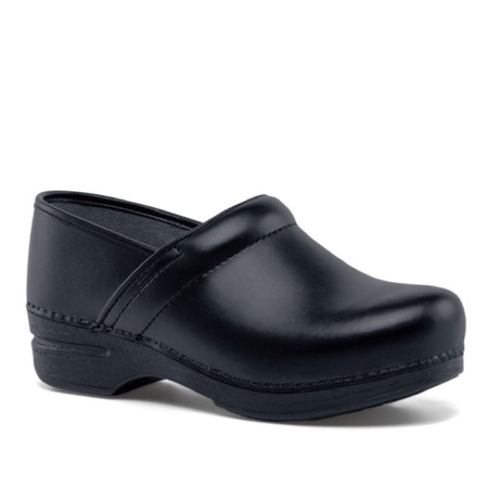 Dansko XP women’s clogs